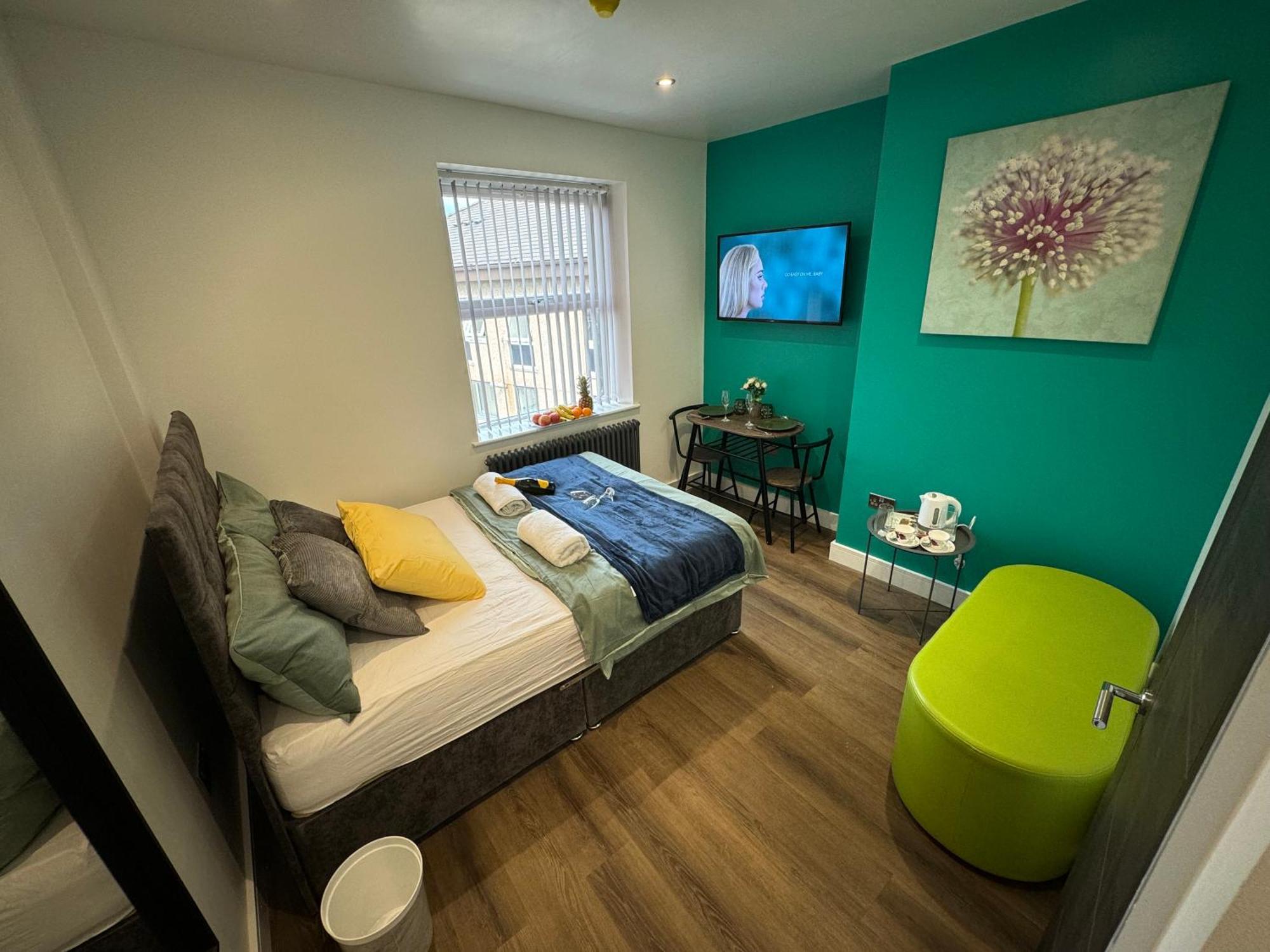 Southgate Luxury Apartments Elland 外观 照片