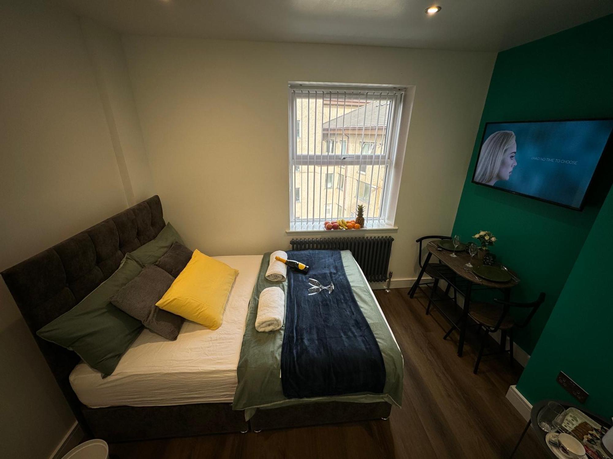 Southgate Luxury Apartments Elland 外观 照片