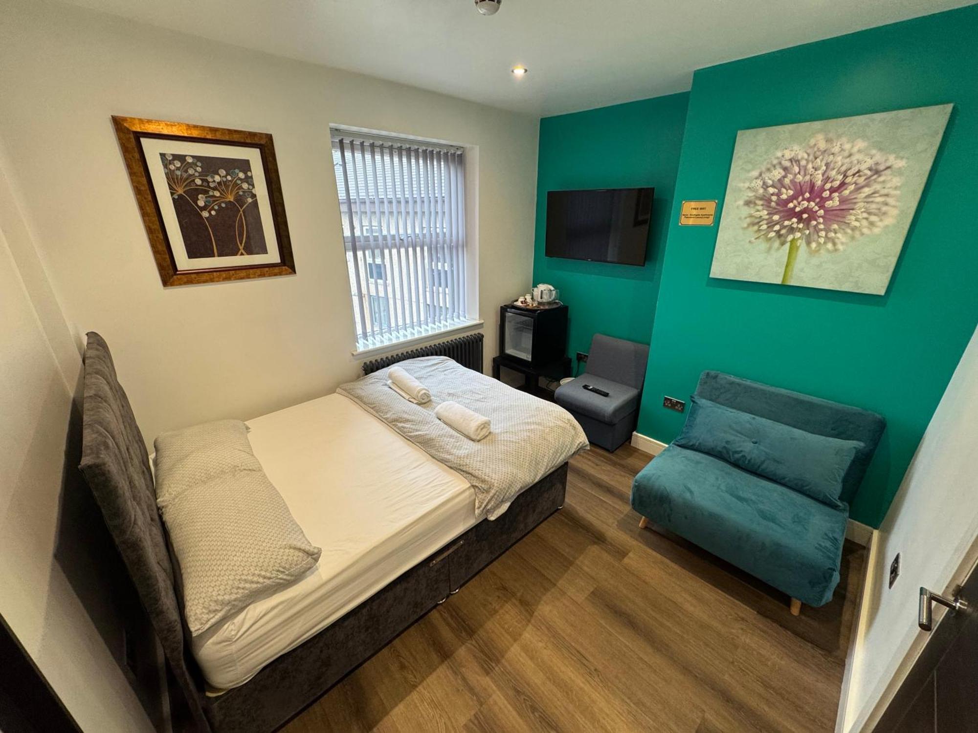 Southgate Luxury Apartments Elland 外观 照片