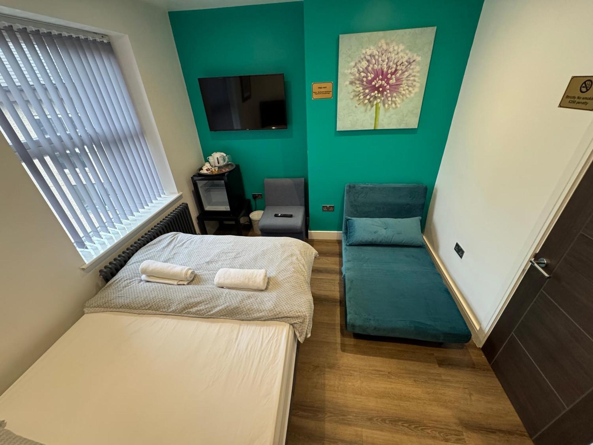 Southgate Luxury Apartments Elland 外观 照片